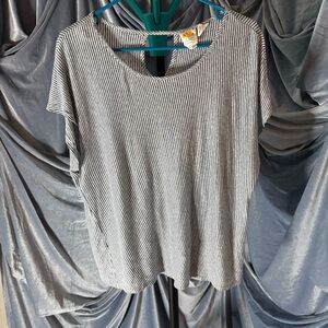 C&C California Linen Striped Top size large